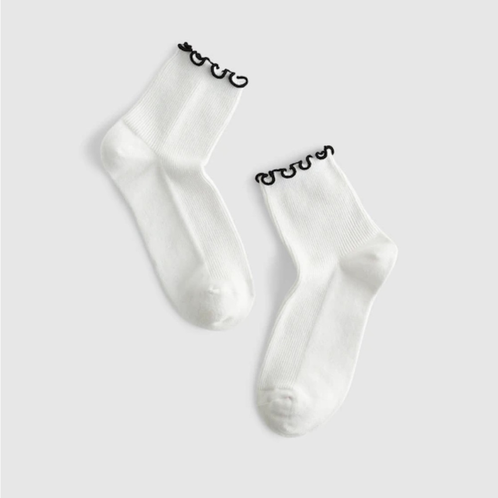 NWT Madewell Ruffle Trim Ankle Socks - 2 pairs - Picture 6 of 7